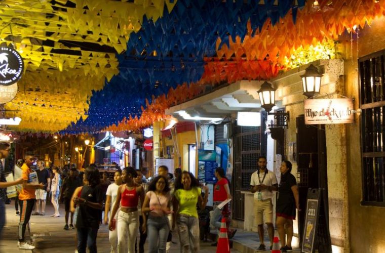 Bocagrande vs. Getsemaní: Where to Stay Based on Your Travel Style