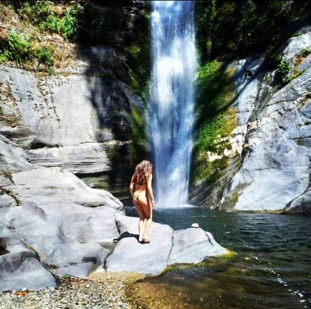 Excursion to La Victoria Coffee Farm and Marinka Waterfall in Minca